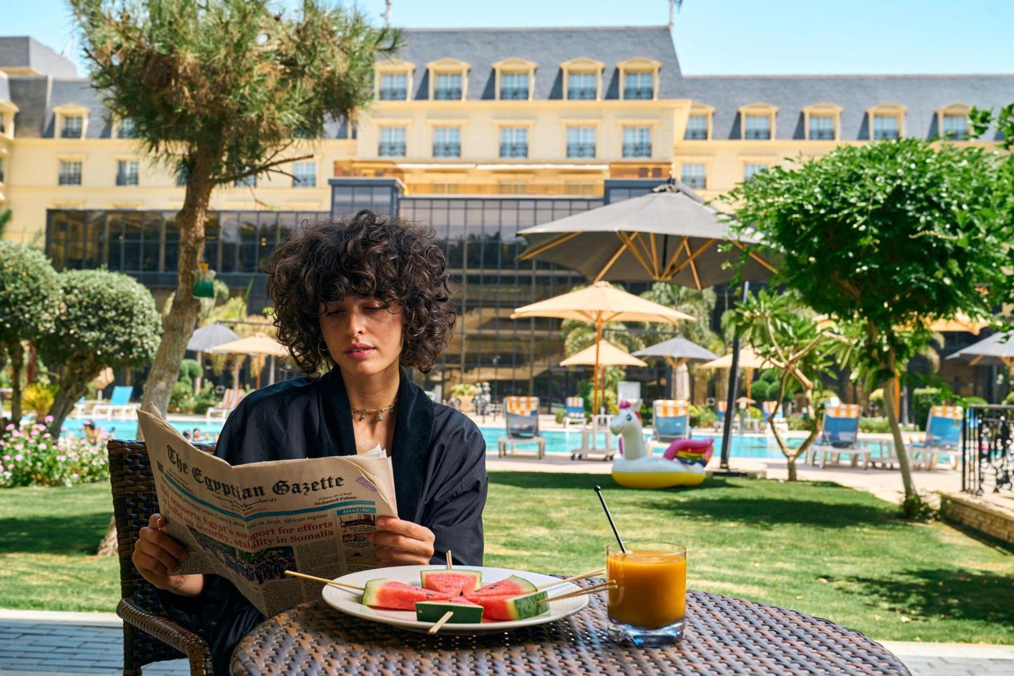 Renaissance Cairo Mirage City Hotel Esterno foto The hotel's garden